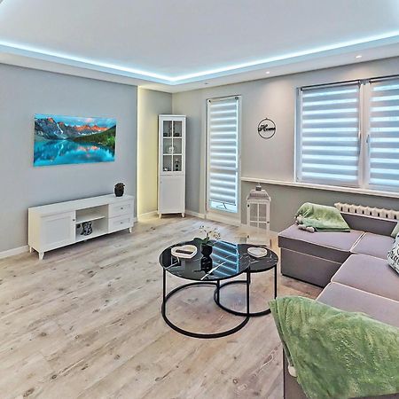 Ultra Modern, Spotless Apartment In ทอรูน ภายนอก รูปภาพ