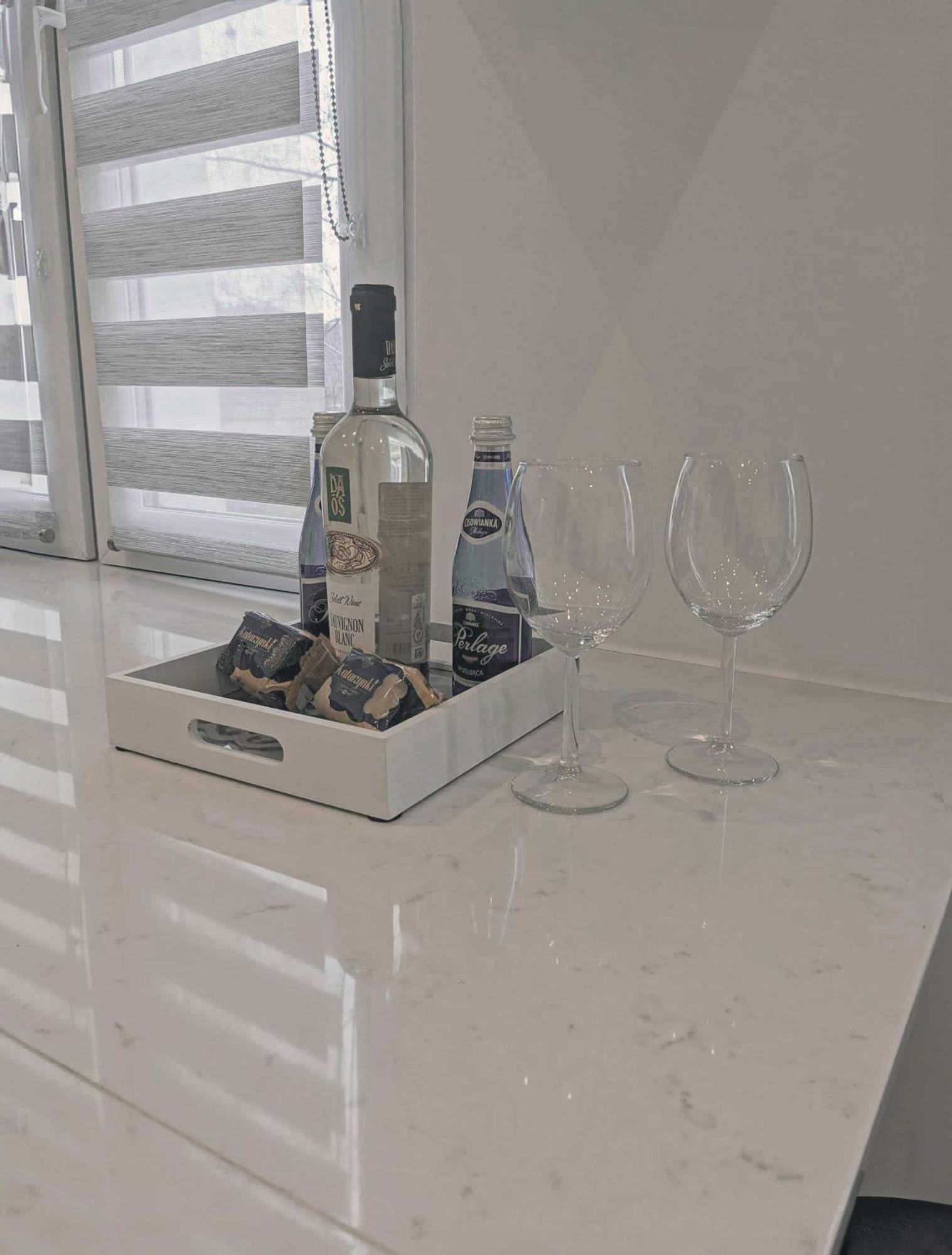 Ultra Modern, Spotless Apartment In ทอรูน ภายนอก รูปภาพ