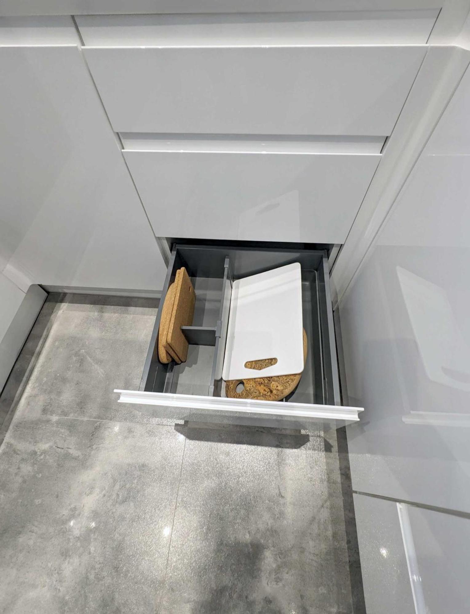 Ultra Modern, Spotless Apartment In ทอรูน ภายนอก รูปภาพ